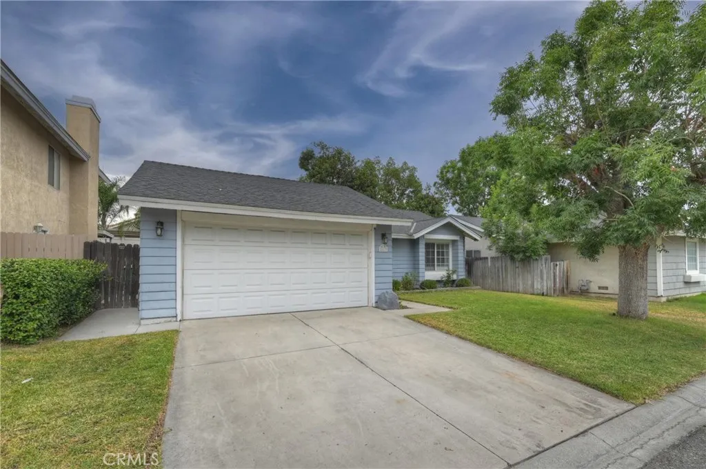 28679 Strathmore, Highland, CA 92346 - Photo 3 of 31, Highland, CA