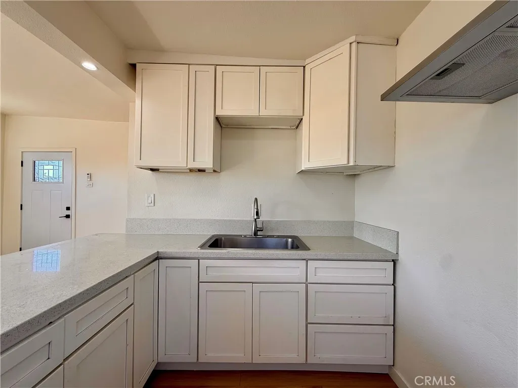 4953 E San Carlos, Compton, CA 90221 - Photo 5 of 32, Compton, CA