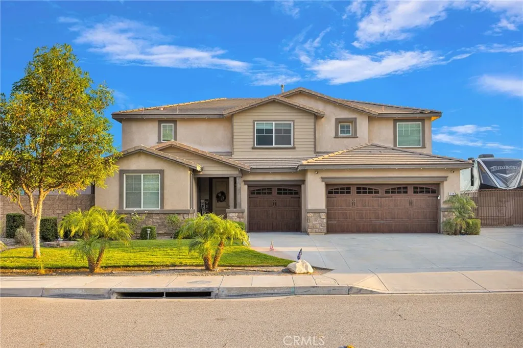 2343 W Redwood Street, San Bernardino, CA 92407 - Main photo, San Bernardino, CA
