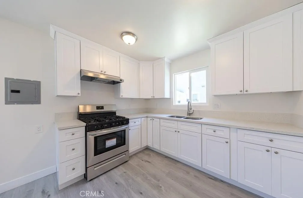 21801 Hawaiian Ave Unit D, Hawaiian Gardens, CA 90716 - Photo 2 of 10, Hawaiian Gardens, CA