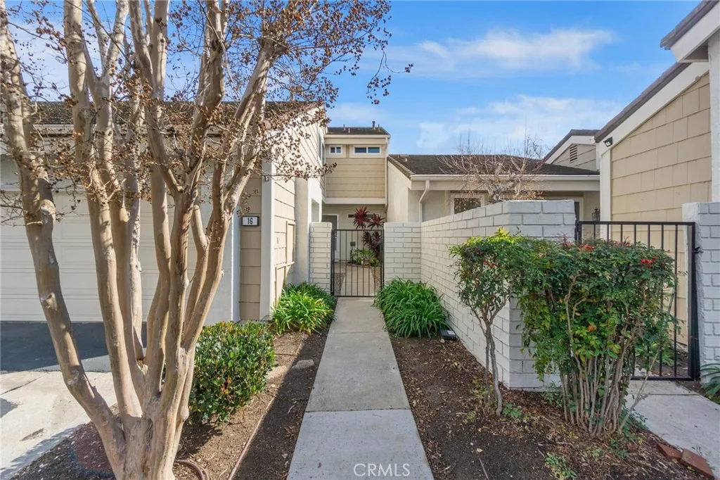 16 Wetstone Unit 55, Irvine, CA 92604 - Photo 4 of 41, Irvine, CA