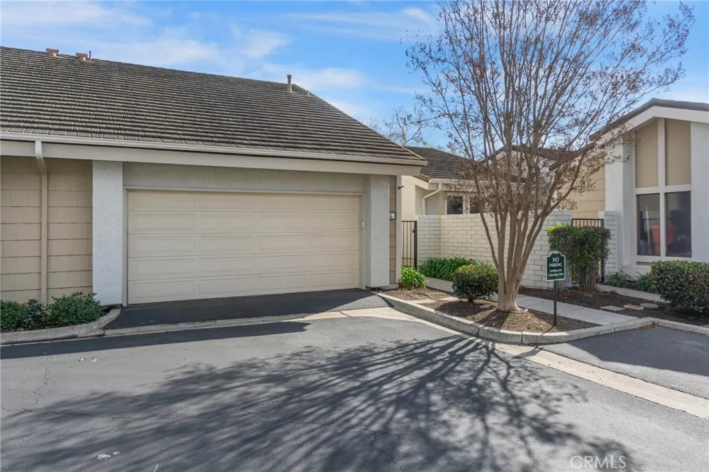16 Wetstone Unit 55, Irvine, CA 92604 - Photo 3 of 41, Irvine, CA