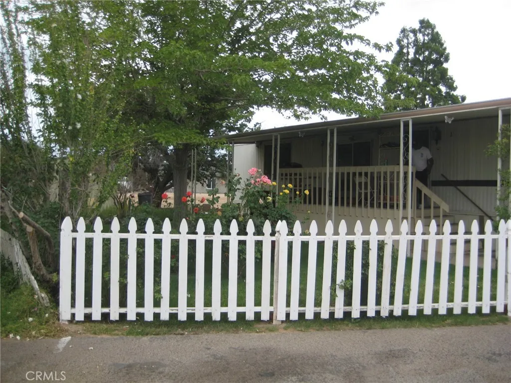 9241 C Unit 1, Hesperia, CA 92345 - Main photo, Hesperia, CA