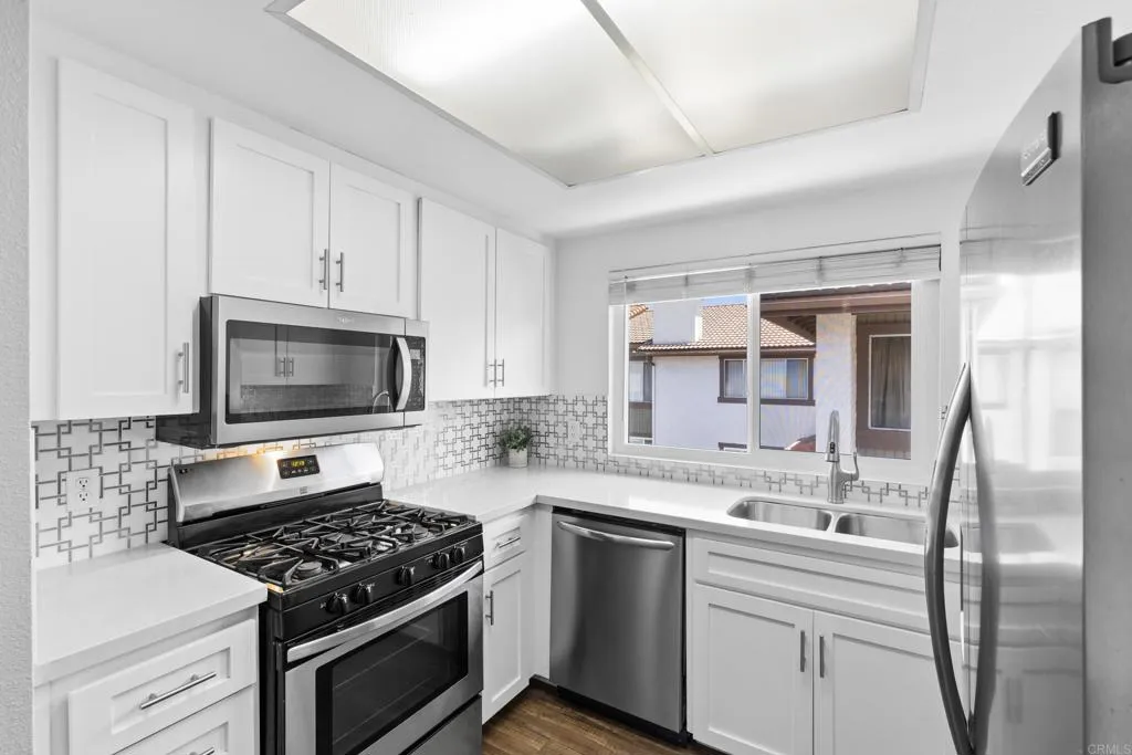 https://cdn.realtyfeed.com/cdn/127/306770876/9d3d4f457a971d60d19a6f9bb0691c4d.webp
