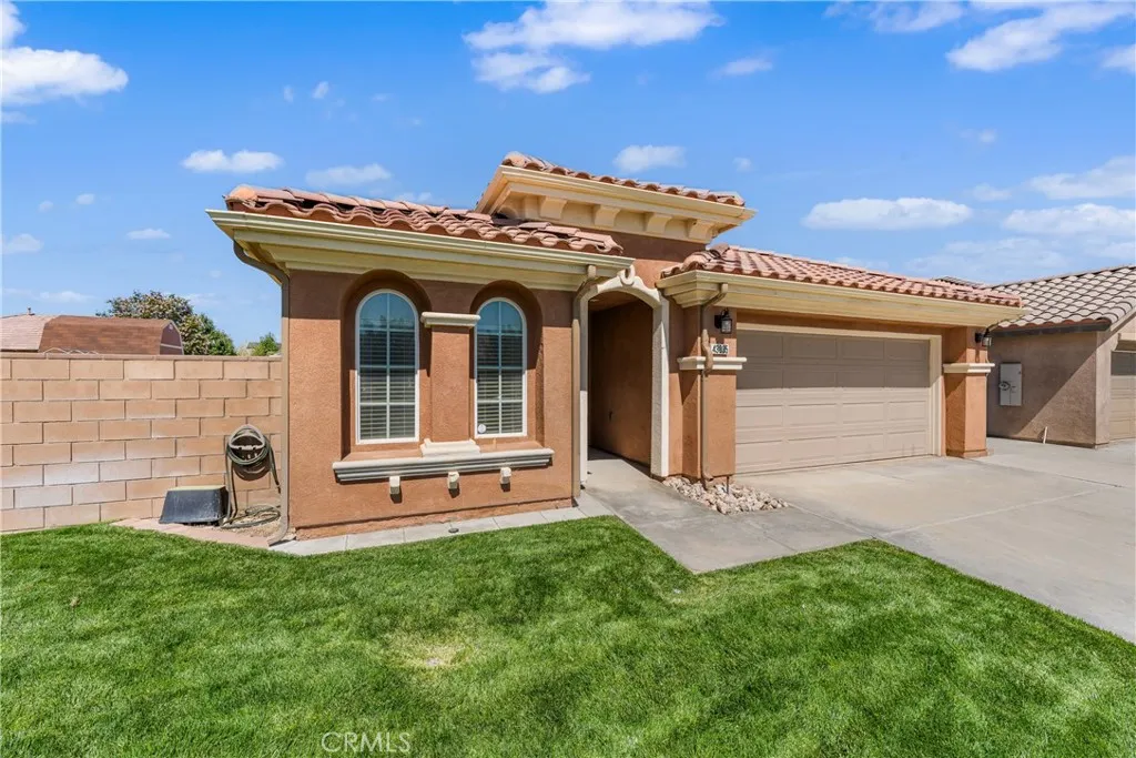 43035 Vineyard, Lancaster, CA 93535 - Photo 3 of 38, Lancaster, CA
