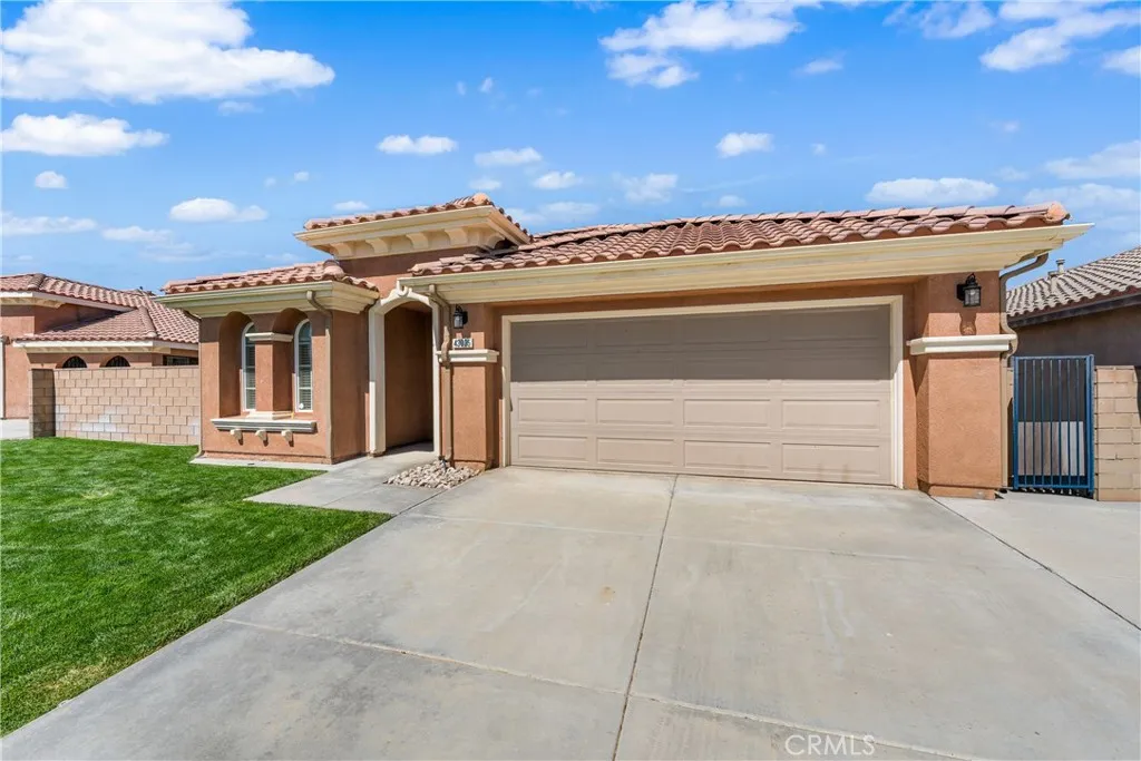 43035 Vineyard, Lancaster, CA 93535 - Photo 4 of 38, Lancaster, CA