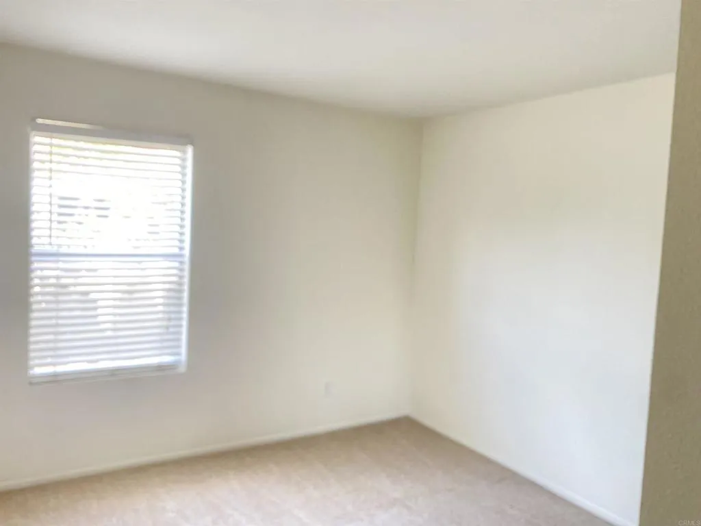 https://cdn.realtyfeed.com/cdn/127/306770900/a05a87ade459f23ee2dadbf3385cfc9b.webp