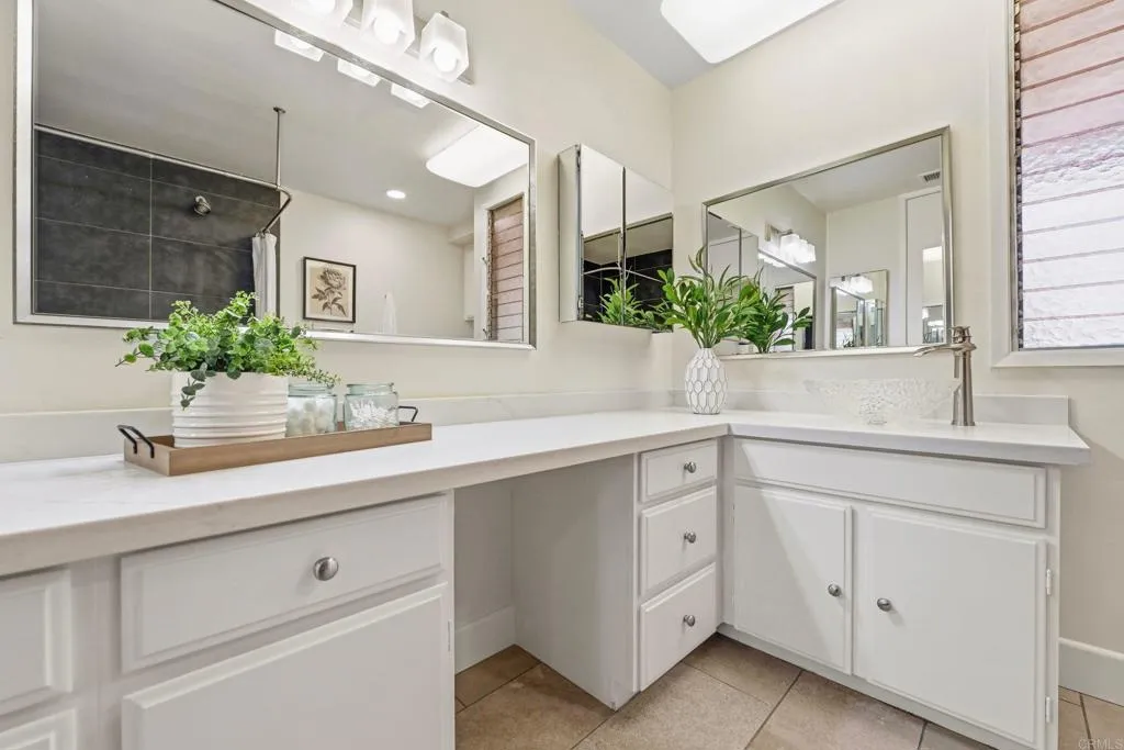 https://cdn.realtyfeed.com/cdn/127/306770910/fd2c4449df6632baa8a569fda9d8cd23.webp