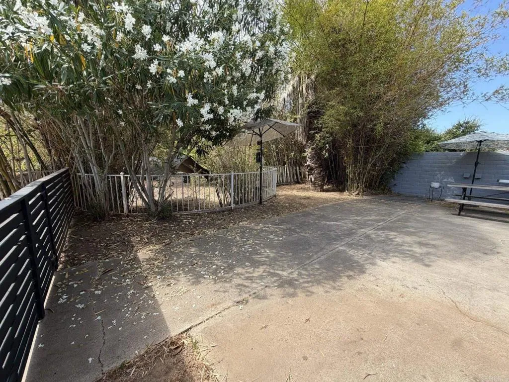 https://cdn.realtyfeed.com/cdn/127/306770915/75b5dfae62ee31ce9bd053c623c64a86.webp