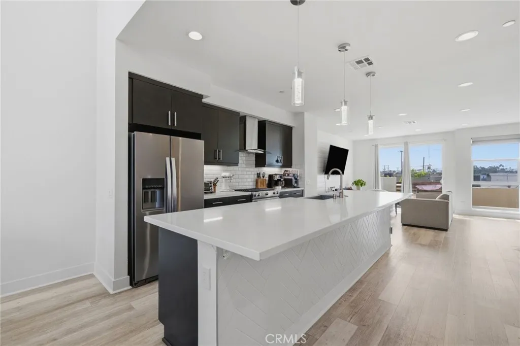 1660 Topanga, Costa Mesa, CA 92627 - Photo 4 of 12, Costa Mesa, CA