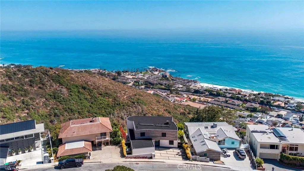 627 Nyes, Laguna Beach, CA 92651 - Photo 2 of 24, Laguna Beach, CA