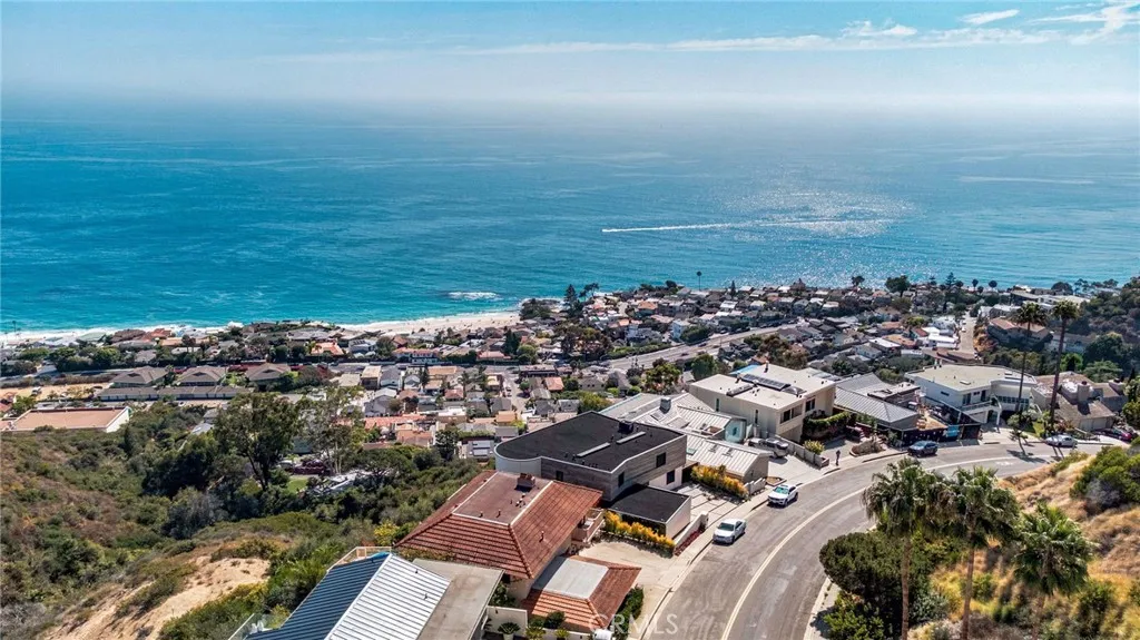 627 Nyes, Laguna Beach, CA 92651 - Photo 3 of 24, Laguna Beach, CA