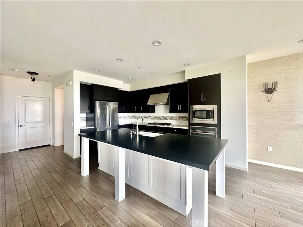 18670 Clubhouse Drive, Yorba Linda, CA 92886 - Photo 4 of 25, Yorba Linda, CA