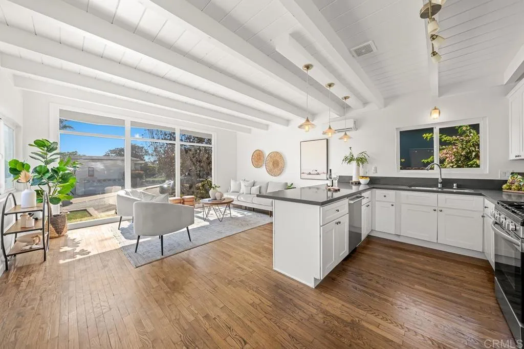 https://cdn.realtyfeed.com/cdn/127/306771023/6904859e735eff489e4afac465f4155a.webp