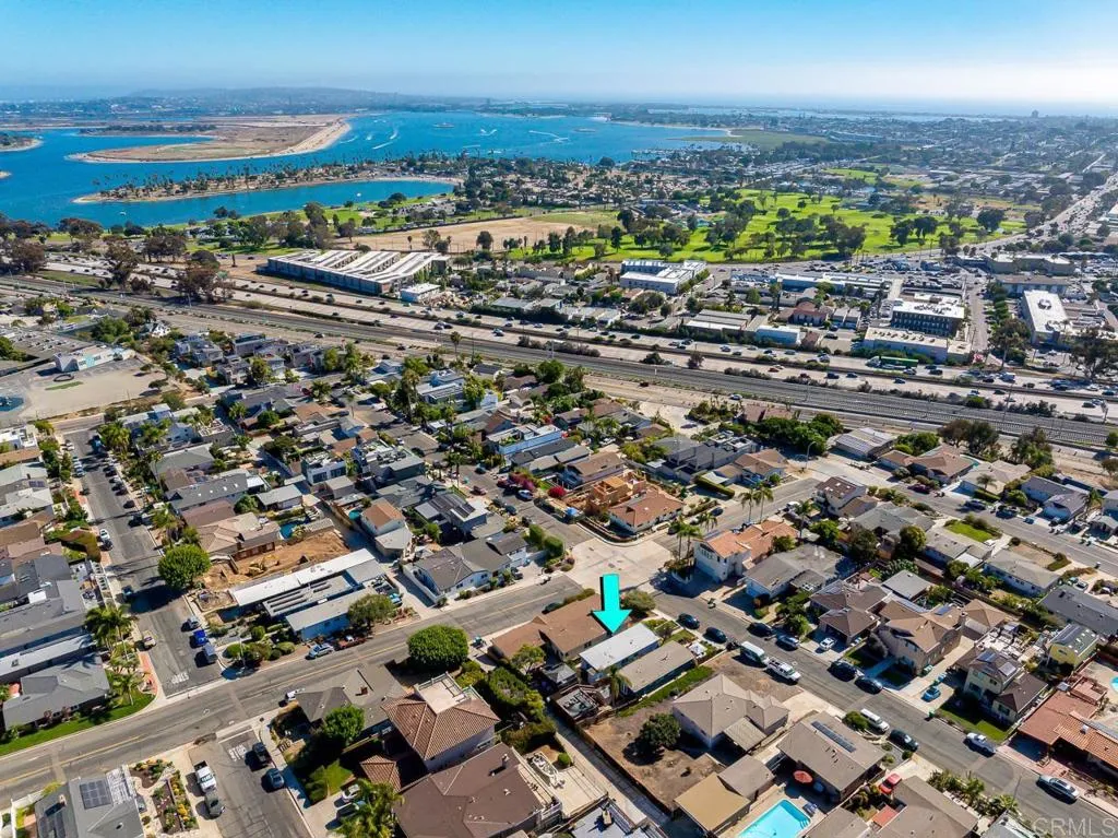 https://cdn.realtyfeed.com/cdn/127/306771023/977916ce3e3baec62f2ec7c14ea3a078.webp
