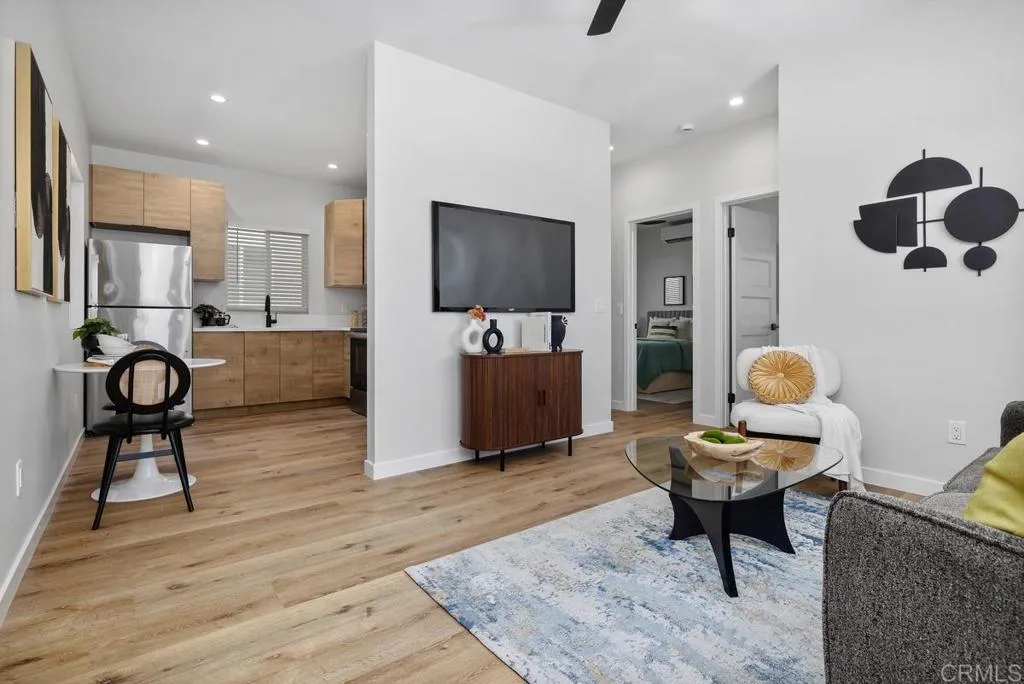 3315 Clairemont Mesa Blvd Unit 1, San Diego, CA 92117 - Photo 2 of 9, San Diego, CA