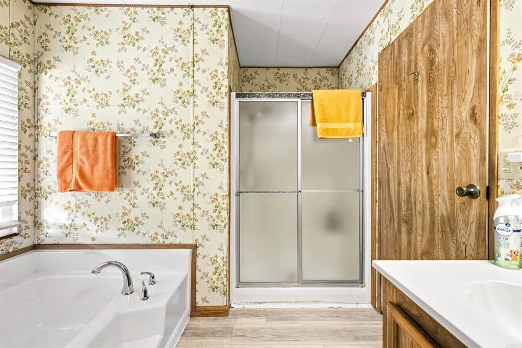 https://cdn.realtyfeed.com/cdn/127/306771048/4a48e4e50abe8690a9dd247179fdc1e7.webp