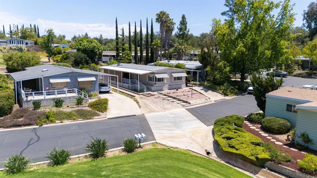 https://cdn.realtyfeed.com/cdn/127/306771048/74277f7090d57601c955068d5a3f9d70.webp
