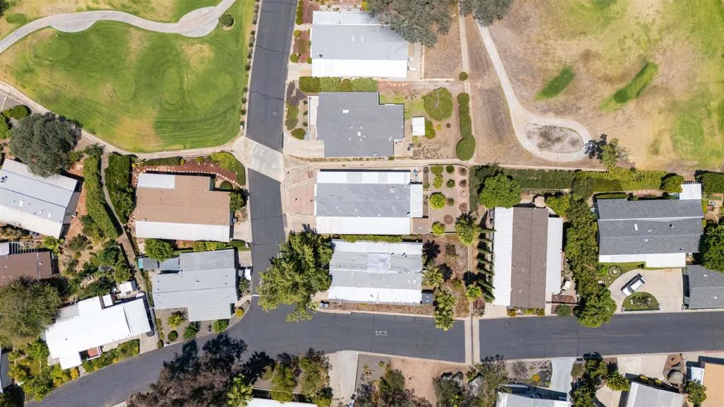 https://cdn.realtyfeed.com/cdn/127/306771048/a23dfc2da8d4dd53326a45608637ec03.webp