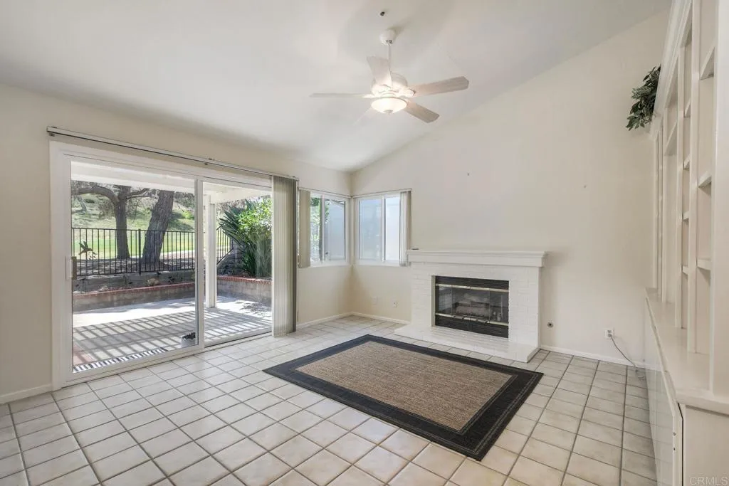 https://cdn.realtyfeed.com/cdn/127/306771061/2b4cb53b9d60672ba3c23cc7db477a3b.webp