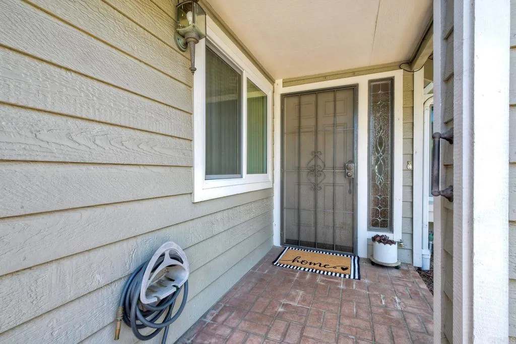 https://cdn.realtyfeed.com/cdn/127/306771061/38422b0b1722a0307f655e8f319b7c23.webp