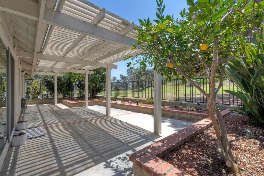 https://cdn.realtyfeed.com/cdn/127/306771061/411794afe0c531087855c0d111b35b06.webp
