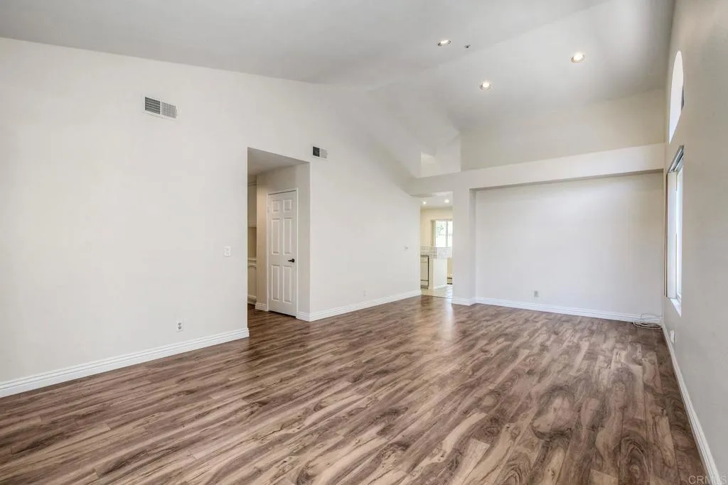 https://cdn.realtyfeed.com/cdn/127/306771061/5127ff9d4f051a79b3ec7496955f08ae.webp