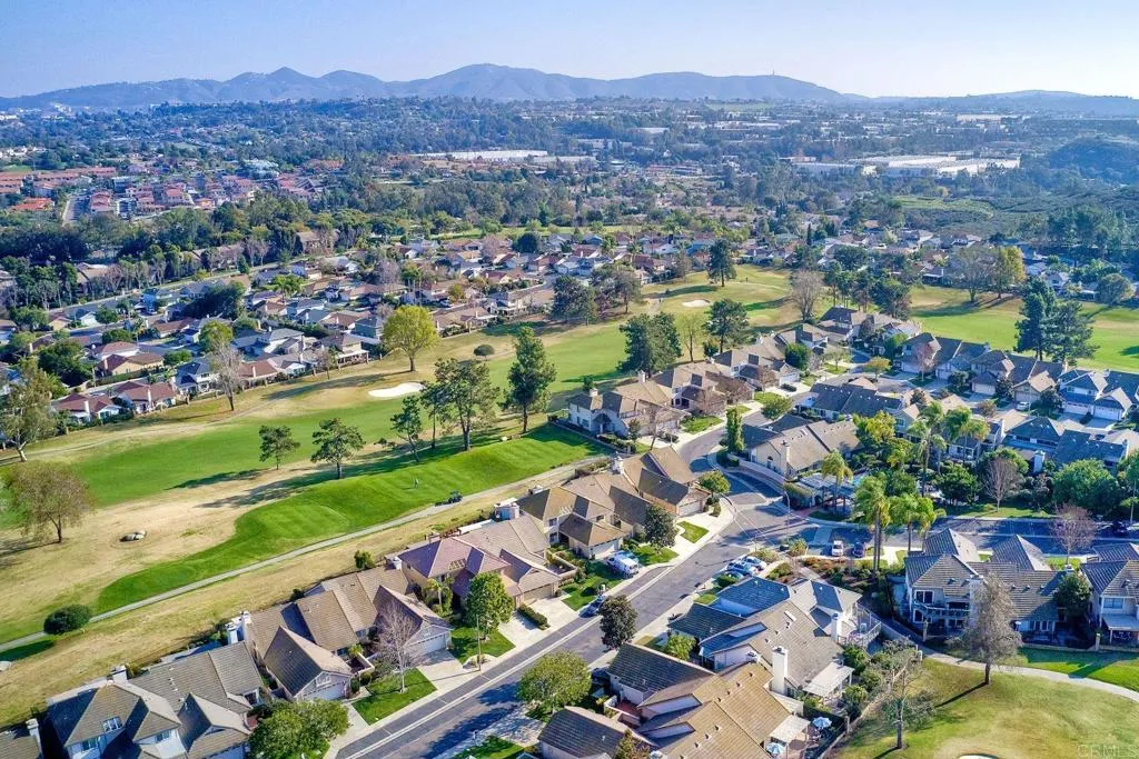 https://cdn.realtyfeed.com/cdn/127/306771061/e31b2b717aa5df2d3fb3189a822b37fa.webp