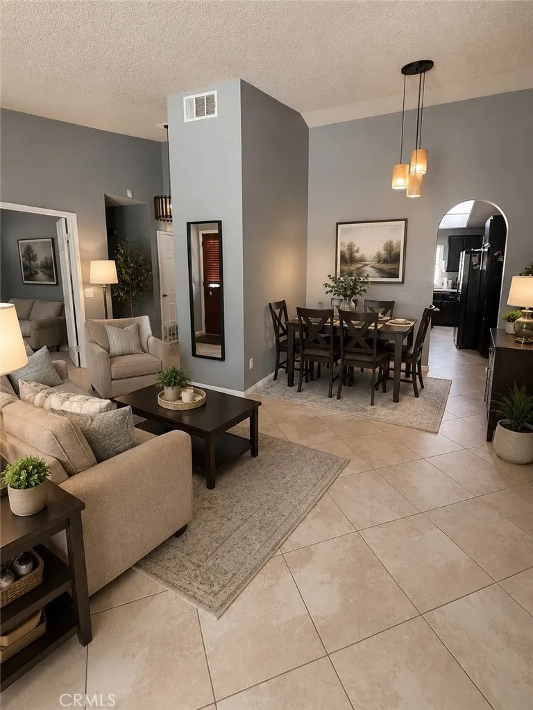 12556 Empire Place, Victorville, CA 92392 - Photo 5 of 5, Victorville, CA