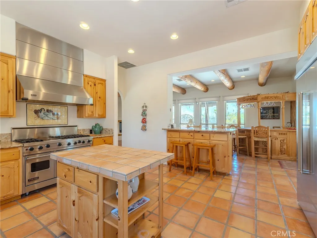 https://cdn.realtyfeed.com/cdn/127/306771085/45f94dafe443a46c5a9a38e5fa2f3b85.webp