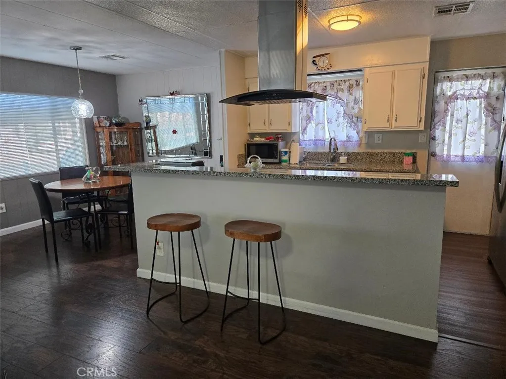 840 E Foothill Unit 17, Azusa, CA 91702 - Photo 5 of 17, Azusa, CA