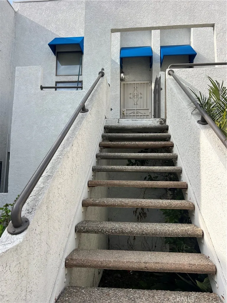304 Park Shadow Court