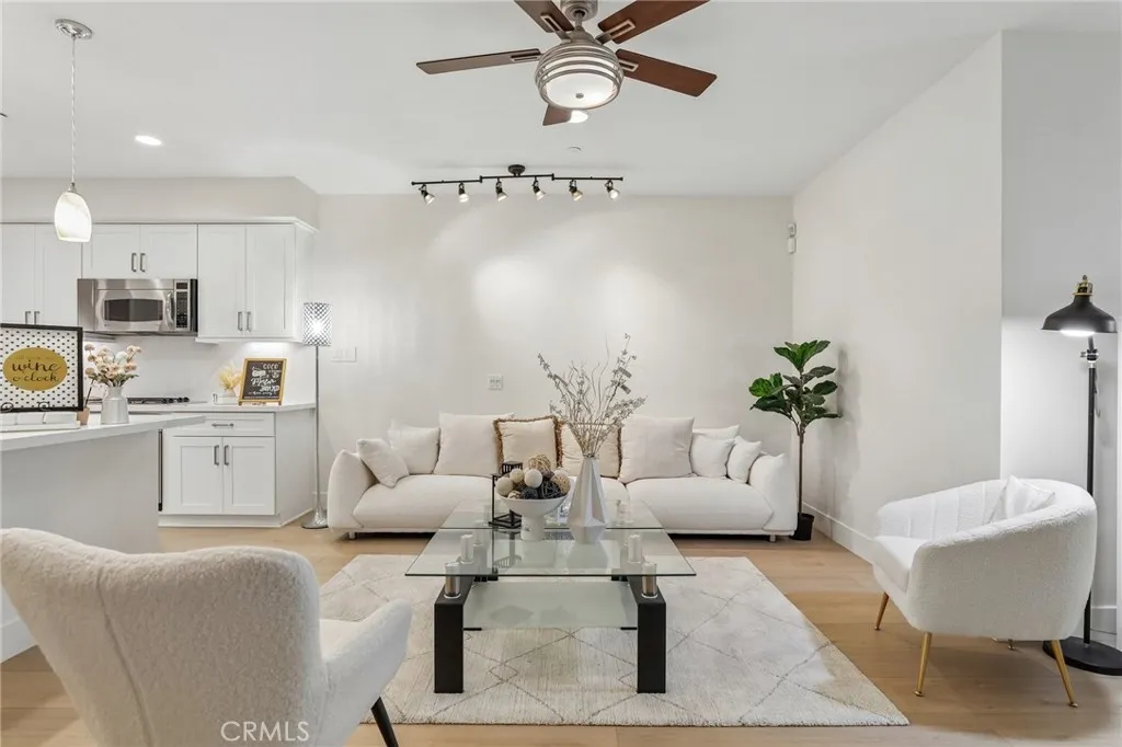617 Rockefeller, Irvine, CA 92612 - Main photo, Irvine, CA