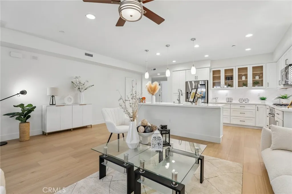 617 Rockefeller, Irvine, CA 92612 - Photo 4 of 13, Irvine, CA