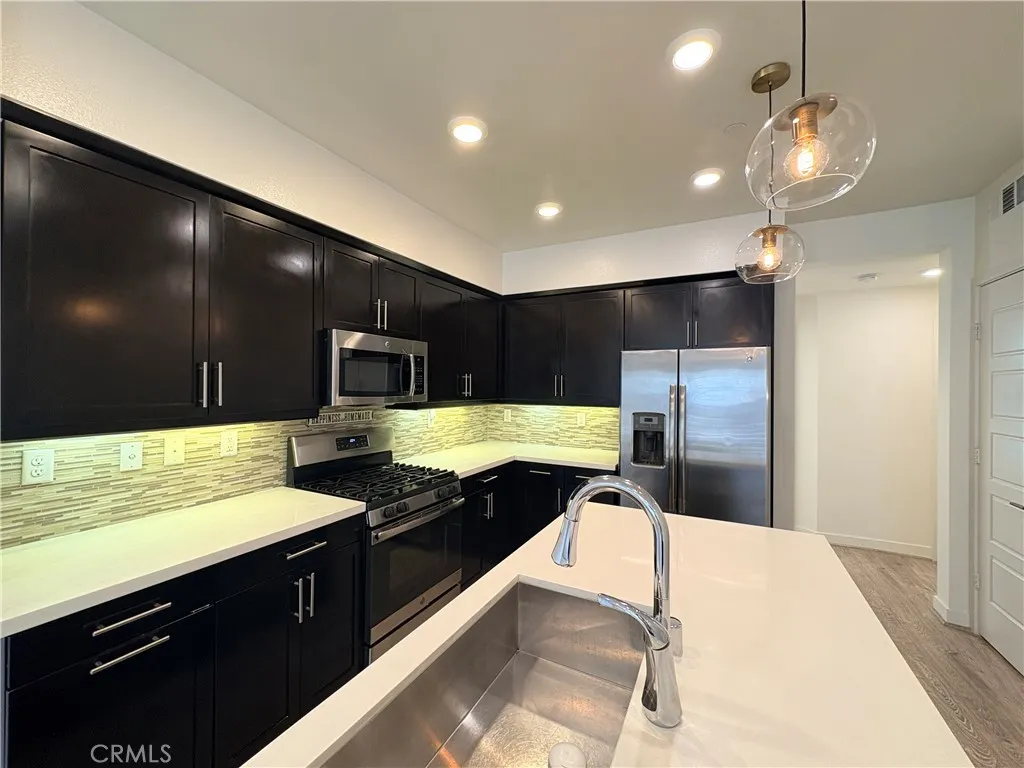 489 Rose Court Unit E, Azusa, CA 91702 - Photo 5 of 23, Azusa, CA