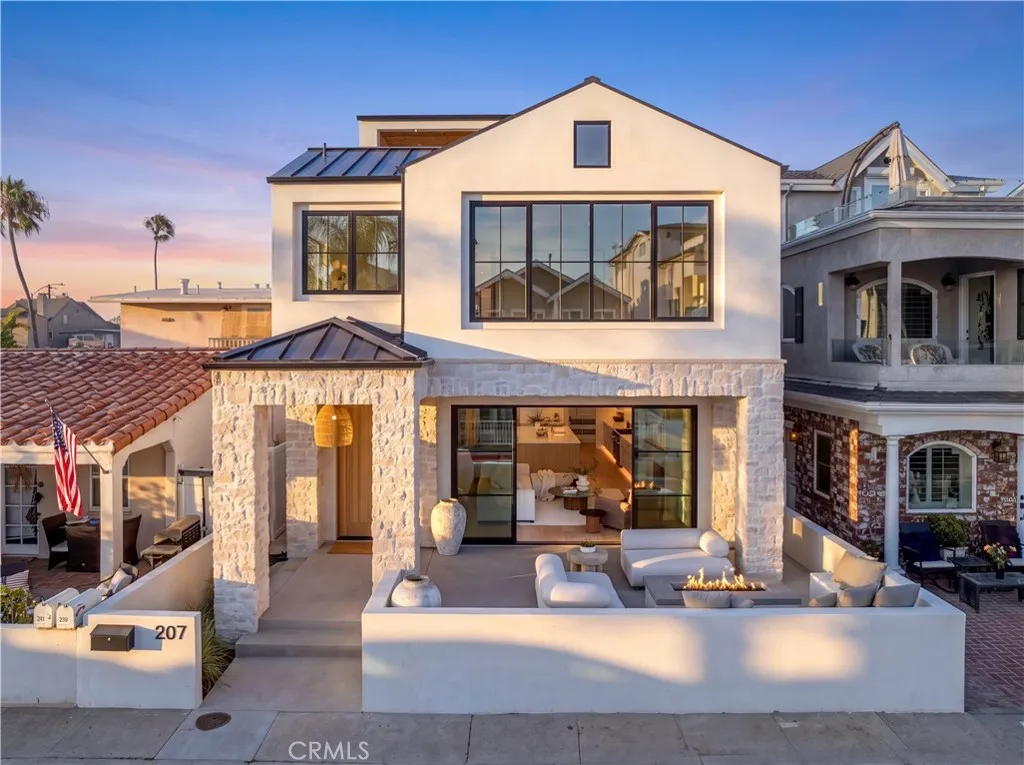 207 43rd Street