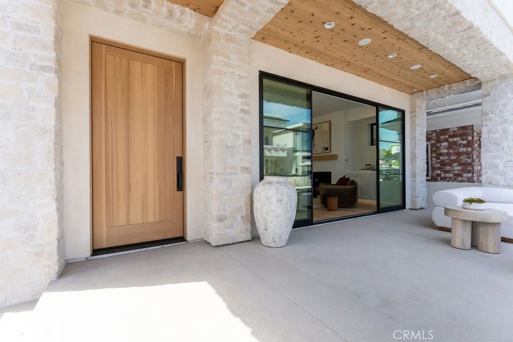 207 43rd Street, Newport Beach, CA 92663 - Photo 3 of 48, Newport Beach, CA