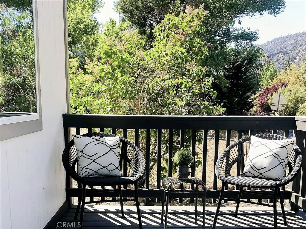 1081 Apple, Wrightwood, CA 92397 - Photo 4 of 25, Wrightwood, CA
