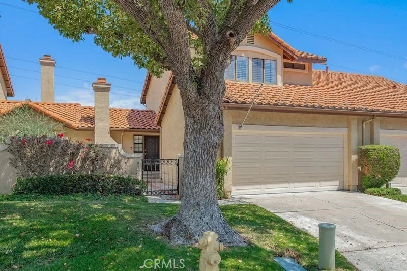 6011 E Montefino, Anaheim, CA 92807 - Photo 2 of 34, Anaheim, CA