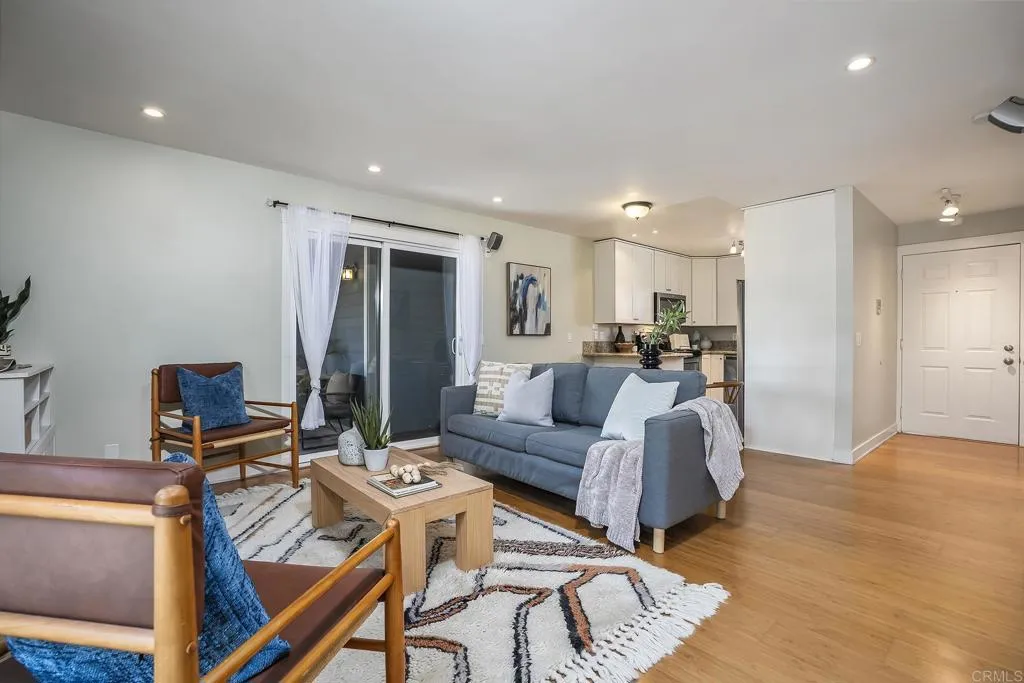 https://cdn.realtyfeed.com/cdn/127/306771291/13a3654ce89c3c339485a882484bf45c.webp