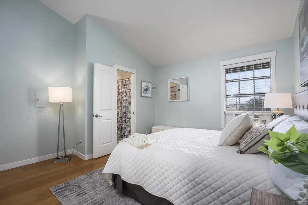 https://cdn.realtyfeed.com/cdn/127/306771291/976a18addee1d2d48628c87d45bfa6d8.webp