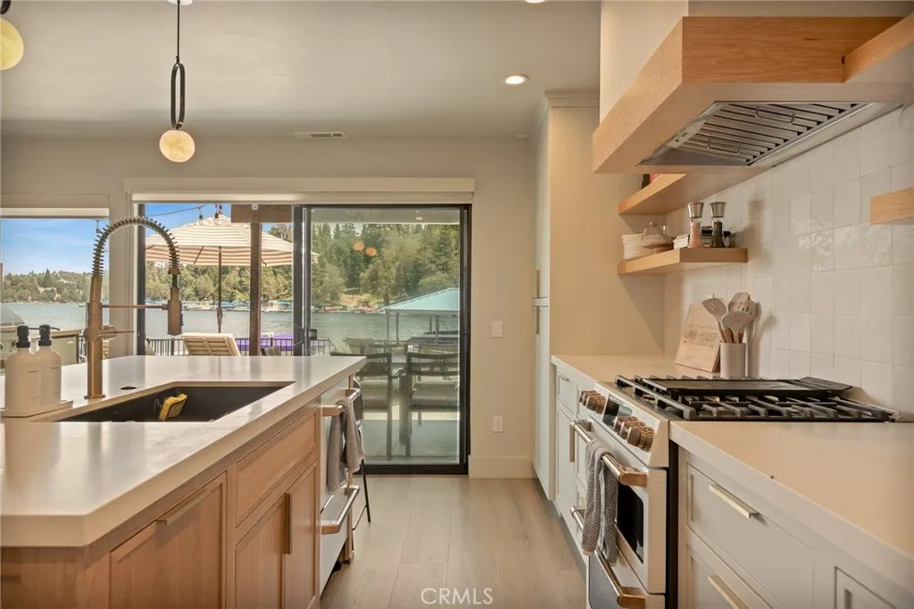 180 Ca-173, Lake Arrowhead, CA 92352 - Photo 3 of 37, Lake Arrowhead, CA