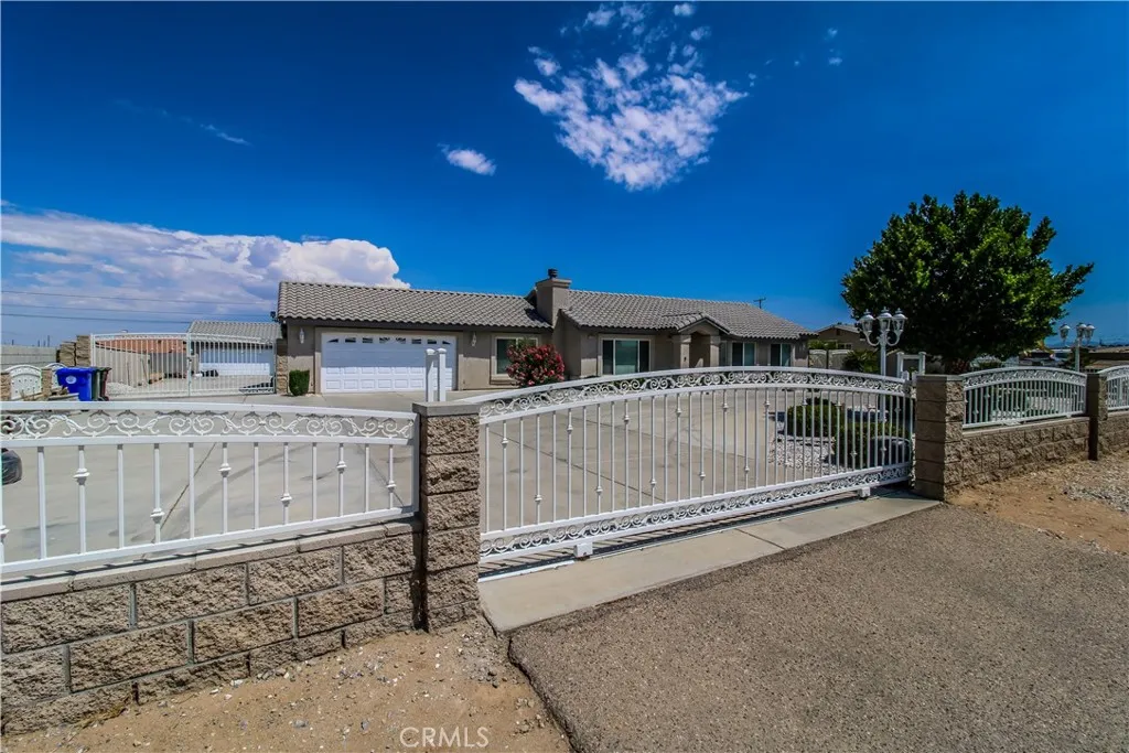 13281 El Rio, Victorville, CA 92392 - Photo 2 of 25, Victorville, CA