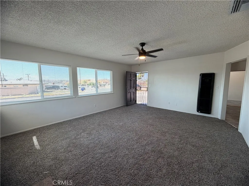 29040 Gabilan Street, Barstow, CA 92311 - Photo 4 of 23, Barstow, CA