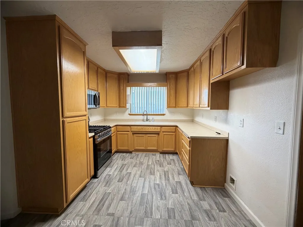 29040 Gabilan Street, Barstow, CA 92311 - Photo 5 of 23, Barstow, CA