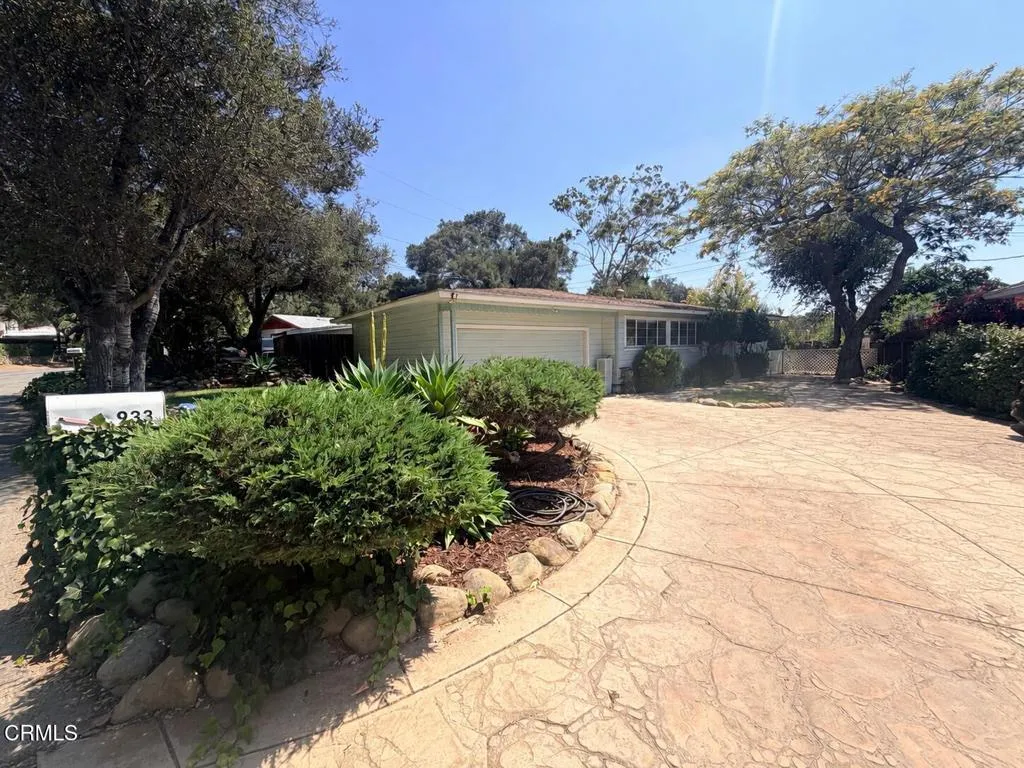 933 Laurel Road, Santa Paula, CA 93060 - Main photo, Santa Paula, CA