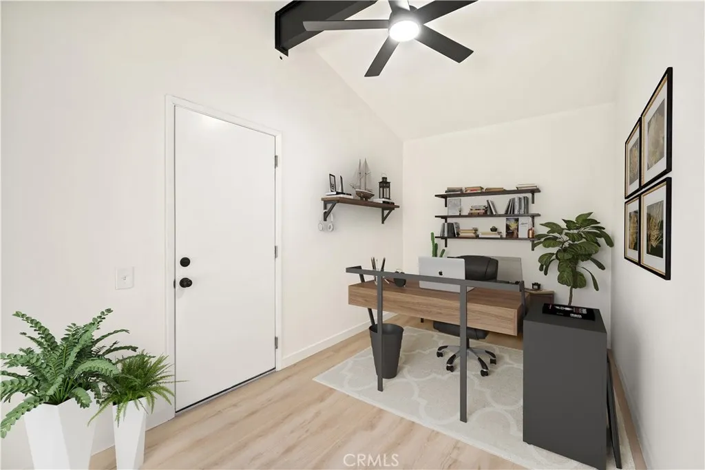 22231 Marlin, Canoga Park, CA 91303 - Photo 4 of 5, Canoga Park, CA