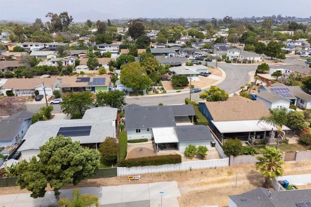 https://cdn.realtyfeed.com/cdn/127/306771350/10286d3f36a01e5d2a511259b42cd1b8.webp