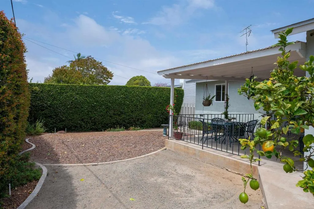 https://cdn.realtyfeed.com/cdn/127/306771350/60b6b1a617470fa64675527b51c1d9ea.webp