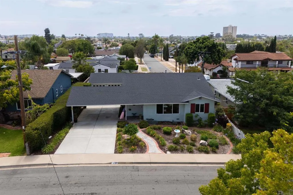 https://cdn.realtyfeed.com/cdn/127/306771350/89b0243fa546df4e416fd970d04d6f9d.webp